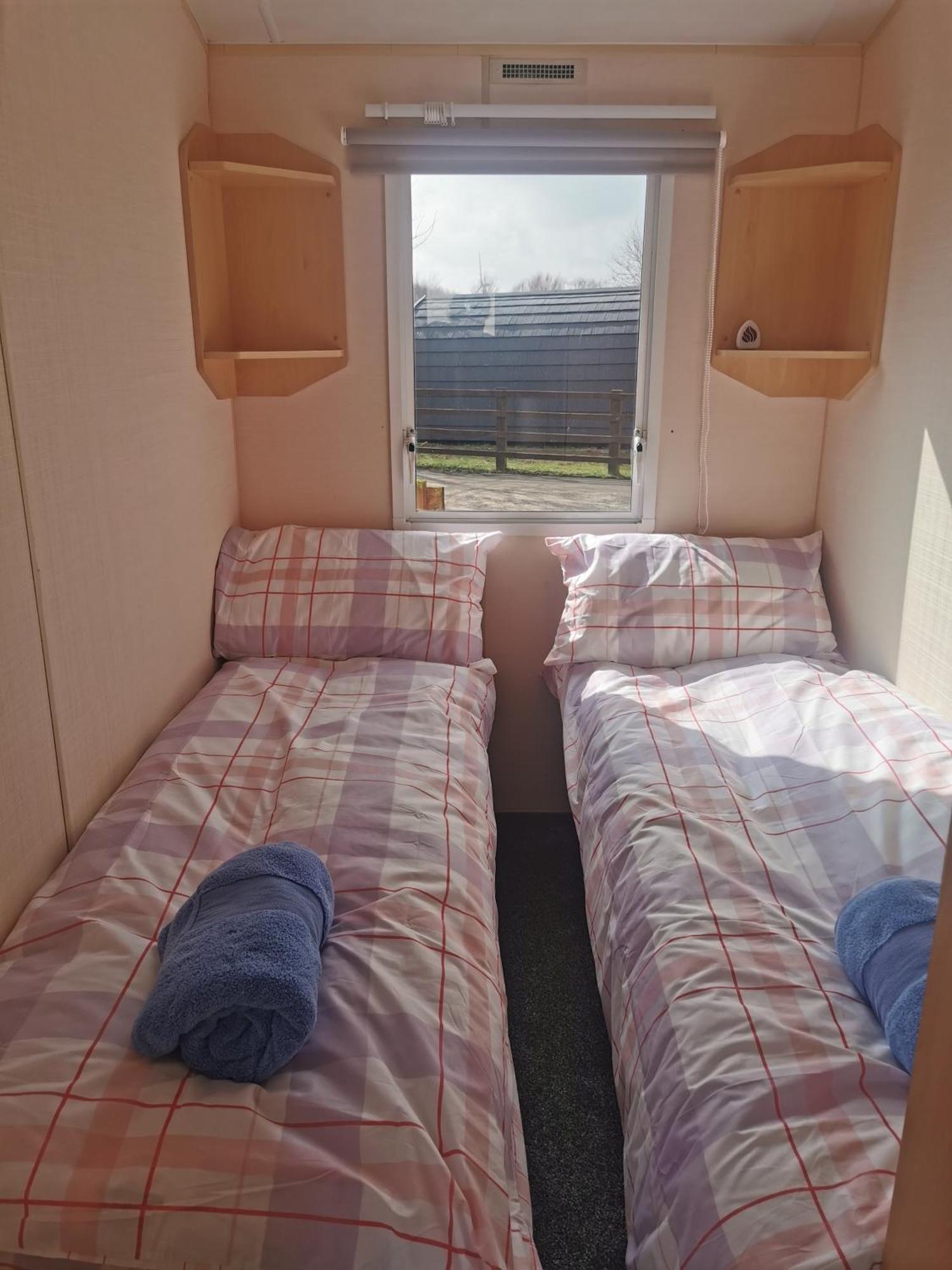 N28 Chill Place Minimum Of 2 Nights At At All Times Please Be Aware Passes Must Be Purchased From Reception Seperately Costs Dependant On Stay Tunstall  Esterno foto
